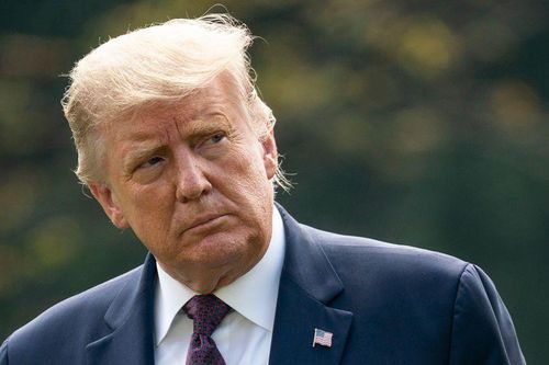 Người Mỹ nghĩ gì về vụ truy tố ông Trump vì 'bê bối' tài liệu mật?