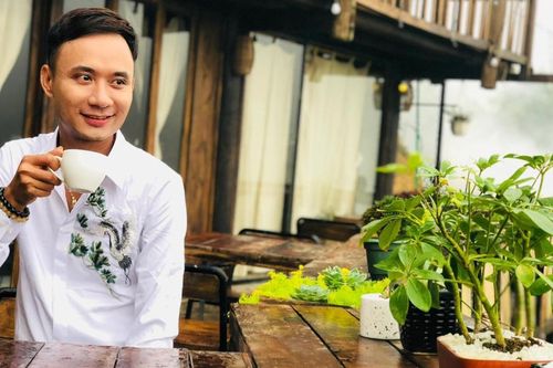 Nghệ nhân hoa Hoàng Khánh cùng ca sĩ Ngọc Anh kể 'Giấc mơ tôi'