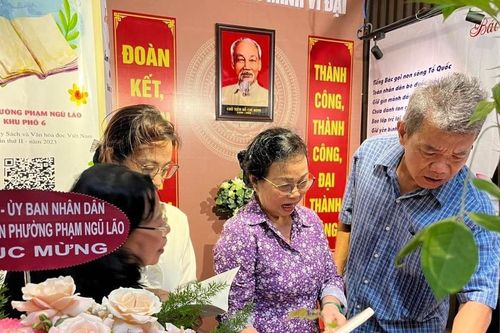 Quận 1 ra mắt Không gian văn hóa Hồ Chí Minh tại quán Caztus