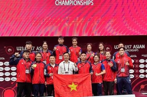 Đoàn vận động viên Việt Nam tham dự Giải vô địch vật châu Á trẻ 2023 tại Kyrgyzstan