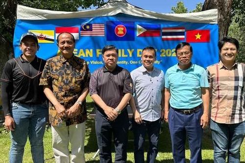 Đại sứ quán Việt Nam tại Iran tham dự Ngày Gia đình ASEAN