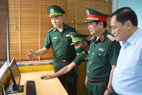 Kiểm tra công tác cải cách thủ tục hành chính gắn với chuyển đổi số tại BĐBP Lạng Sơn