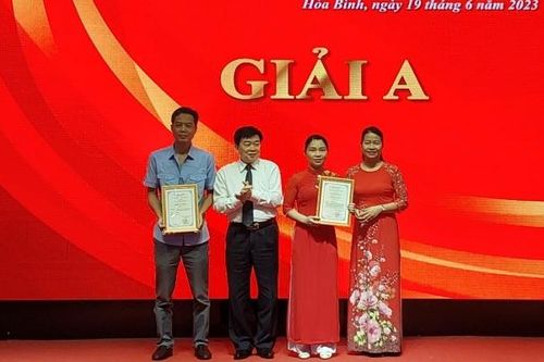 Hòa Bình khen thưởng 24 tác phẩm đoạt Giải Báo chí tỉnh lần thứ III