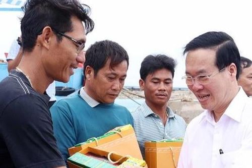 Quản lý vững chắc vùng trời, vùng biển của Tổ quốc