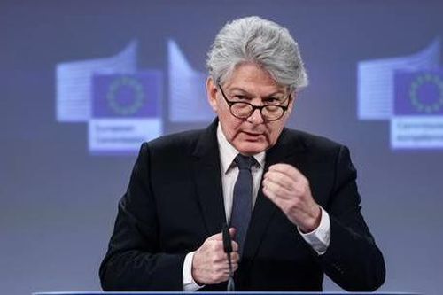 EU hứa đẩy nhanh quá trình chuyển giao vũ khí cho Ukraine
