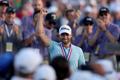 Wyndham Clark tặng chức vô địch US Open cho người mẹ đã mất
