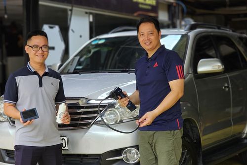 Vệ sinh điều hòa ô tô bằng phương pháp nội soi dàn lạnh có ưu nhược điểm gì?