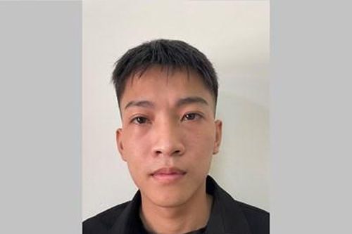 Thầy cúng nổi máu tham khi nhìn thấy hàng xóm cất tiền