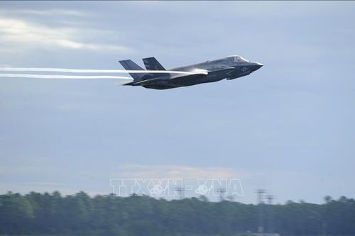 Phi công 'nhìn như 100 tuổi' sau khi lái tiêm kích F-35