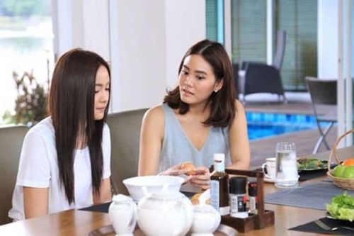 Tôi hối hận khi rủ chị chồng đi làm đẹp