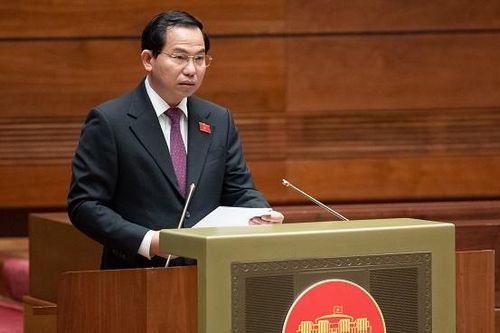 Quốc hội chốt vẫn áp trần giá vé máy bay