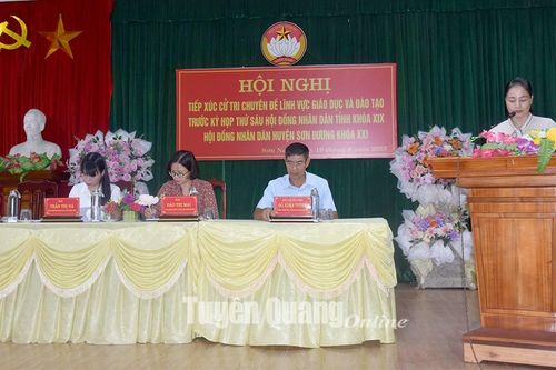 Đại biểu HĐND tỉnh tiếp xúc cử tri tại Sơn Dương