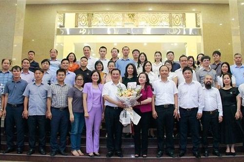 Đảng bộ cơ sở Báo Đại biểu Nhân dân tổ chức sinh hoạt chuyên đề quý II.2023