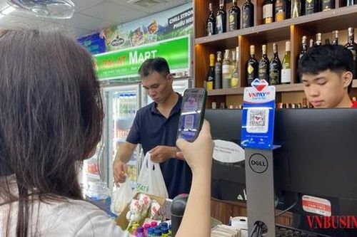 Thành phố Hà Nội: 'Điểm sáng' trong thanh toán không dùng tiền mặt