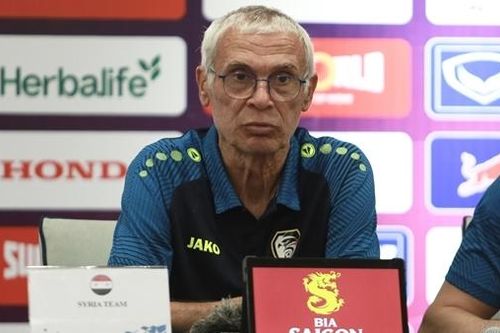 HLV Hector Cuper ấn tượng với cầu thủ nào của Việt Nam?