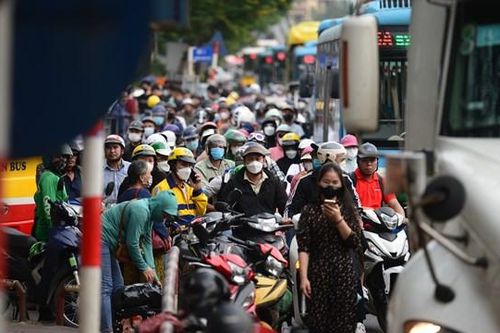 Hà Nội cấm xe máy vào năm 2030: Dân lo lắng... chuyên gia giao thông băn khoăn