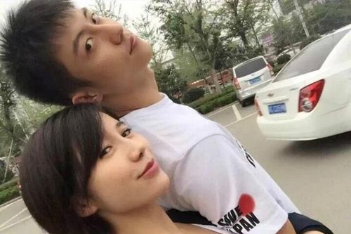 Hoàng Cảnh Du và vợ cũ làm rõ tin đồn ngoại tình, bạo lực