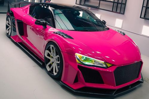 Audi R8 độ phong cách Lamborghini