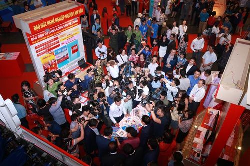 Văn hóa và trách nhiệm xã hội của người làm báo