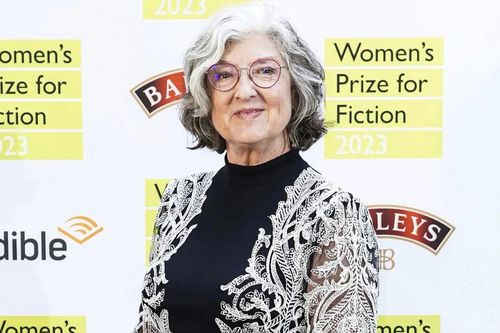 Barbara Kingsolver lần thứ 2 thắng Giải Tiểu thuyết của phụ nữ: Một 'Charles Dicken' nữ của thế kỷ 21?