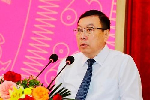 Điều động, chỉ định Giám đốc Sở giữ chức Bí thư Thành ủy