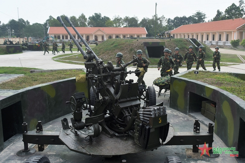 Tổ chức thảo luận, góp ý vào dự thảo kết luận của Quân ủy Trung ương