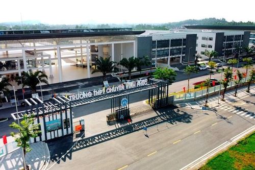 Vĩnh Phúc tuyển dụng 11 giáo viên trường THPT Chuyên