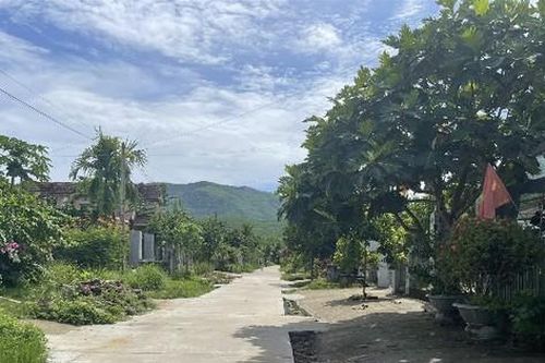 Dân tái định cư vùng sạt lở 7 năm: Mòn mỏi chờ cấp sổ đỏ