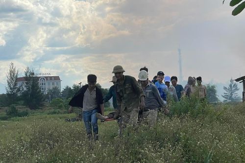 3 người bị điện giật thương vong khi khoan thăm dò dưới đường dây trung thế