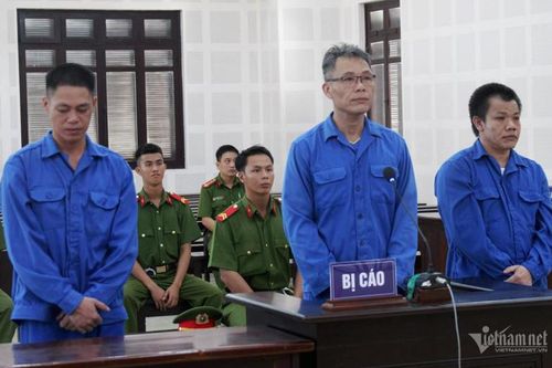 Mâu thuẫn đỉnh điểm, thả chó cắn hàng xóm phải cấp cứu