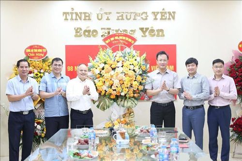 Đánh giá cao vai trò định hướng thông tin của các cơ quan báo chí chủ lực quốc gia