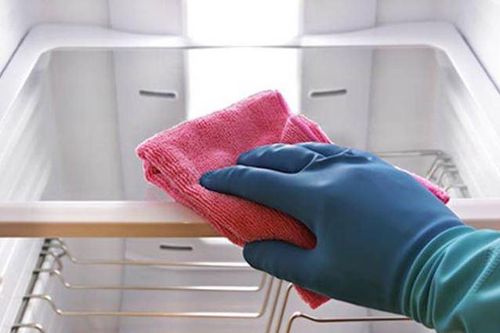 Làm sạch lò vi sóng, tủ lạnh, nệm và đồ gia dụng chỉ sau 1 phút với mẹo nhỏ này