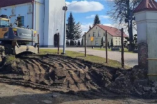 Đào đường, kinh hãi lạc vào mộ tập thể của 450 'ma cà rồng'