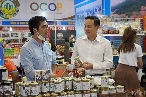 Cần nhiều chính sách giúp sản phẩm OCOP khai thác tốt thị trường