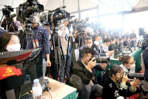 Sức mạnh của báo chí