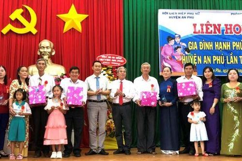 'Gia đình hạnh phúc - Quốc gia thịnh vượng'