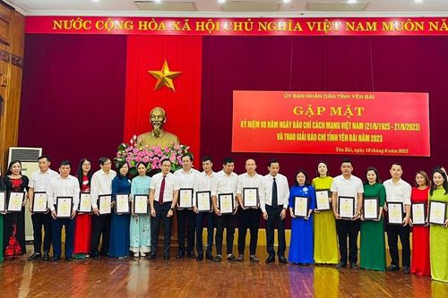 Yên Bái: Gặp mặt kỷ niệm 98 năm ngày Báo chí Cách mạng Việt Nam