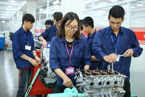 Ngành nghề thuộc danh mục nặng nhọc, độc hại, nguy hiểm đã có hướng dẫn chi tiết
