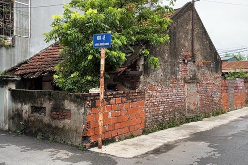 Cuộc sống tù túng của hàng trăm hộ dân trong dự án 'treo' 17 năm ở Hà Nội