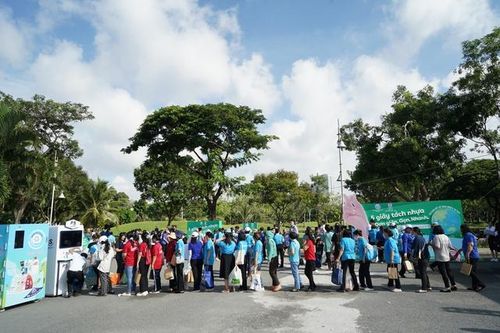 Người dân phân loại rác nhựa tại nhà giúp thúc đẩy vòng tuần hoàn nhựa và giảm ô nhiễm môi trường