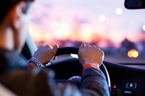 Cô dâu được bạn trai cũ tặng 'món quà cưới' không bao giờ quên