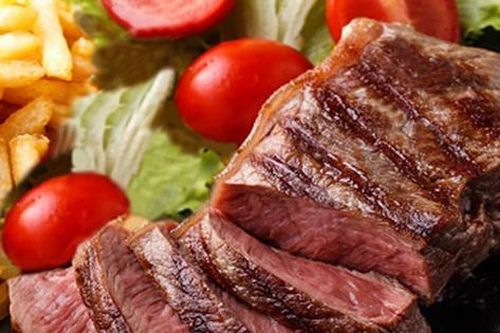 Hai loại thực phẩm bị nghi làm tăng đột biến số ca ung thư đại trực tràng