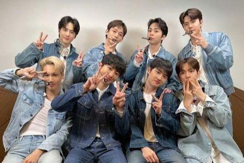 Sóng gió bủa vây, tương lai tái xuất của EXO sẽ như thế nào?