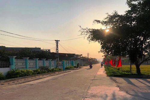Xây dựng nông thôn mới gắn với giảm nghèo bền vững