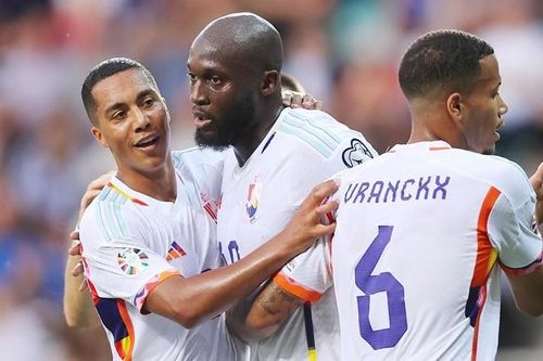 Lukaku và Haaland cùng lập cú đúp