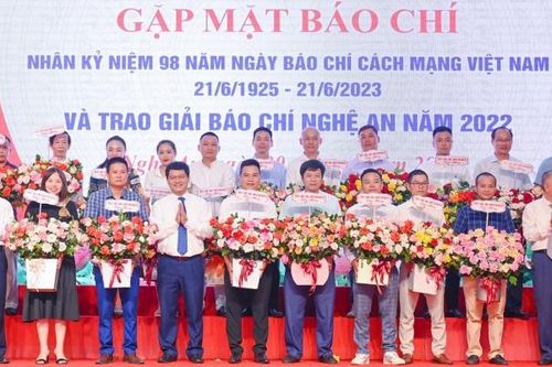 Báo chí đồng hành với những mục tiêu phát triển của tỉnh Nghệ An