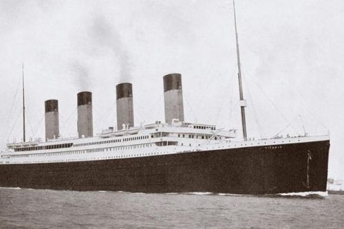 Hơn nửa thế kỷ trước, việc tìm kiếm xác tàu Titanic đã diễn ra như thế nào?