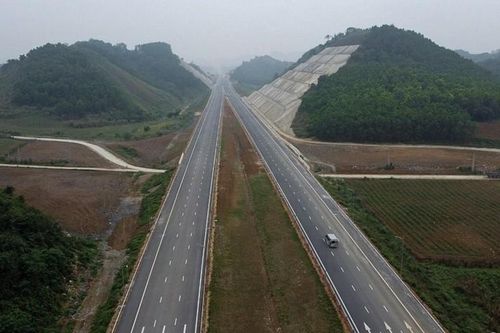 Dự án cao tốc Mai Sơn - QL45: Thiếu sót khi cấp phép khai khoáng phục vụ dự án