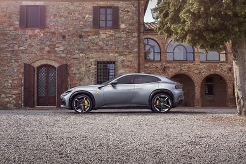Siêu SUV đầu tiên của Ferrari có giá bán gần 40 tỷ tại Việt Nam