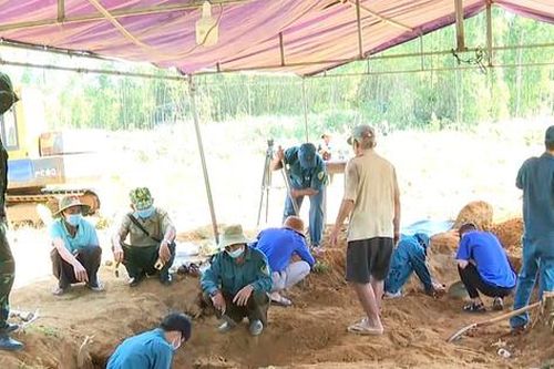 Bình Định: Tiếp tục khảo sát, tìm kiếm hài cốt liệt sĩ hy sinh tại đồi Xuân Sơn